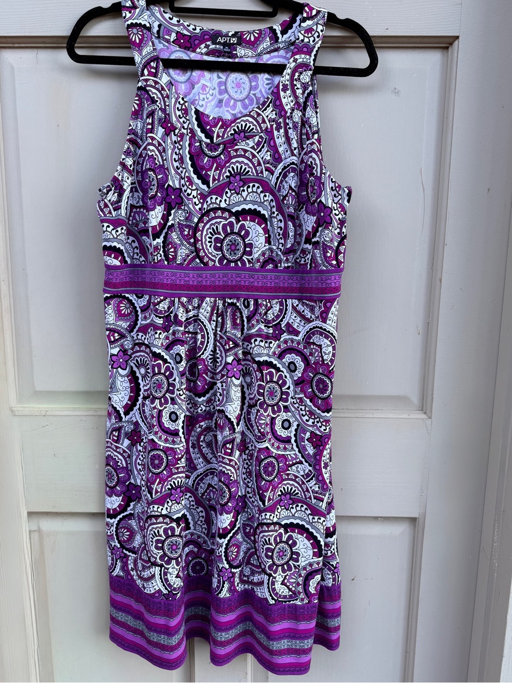 Apt. 9 Purple and White Paisley Sleeveless Dress